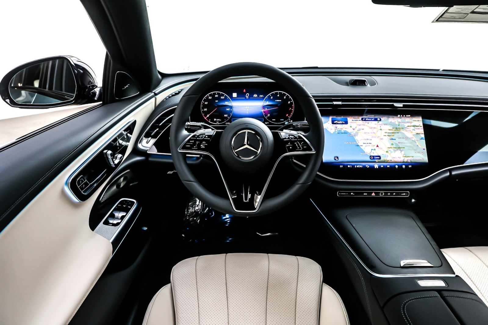 New 2026 Verde Silver Metallic Mercedes-Benz E 350 image 4