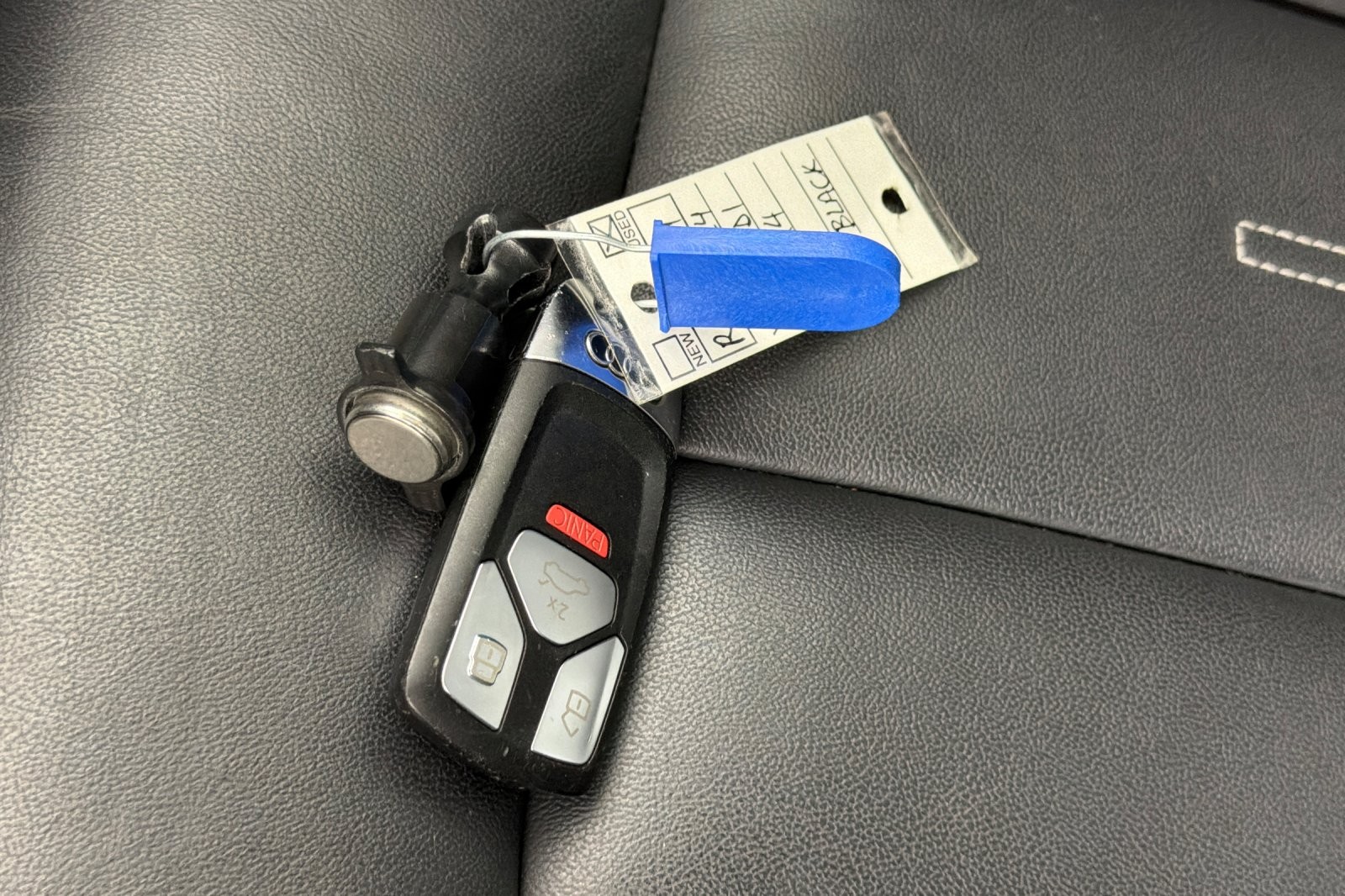 Used 2024 Mythos Black Metallic Audi Premium 40 TFSI quattro image 23