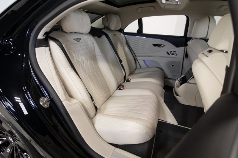 2023 Bentley Flying Spur Flying Spur Azure ($285,310 MSRP!!) *BIG OPTION LIST* *WARRANTY* in , 