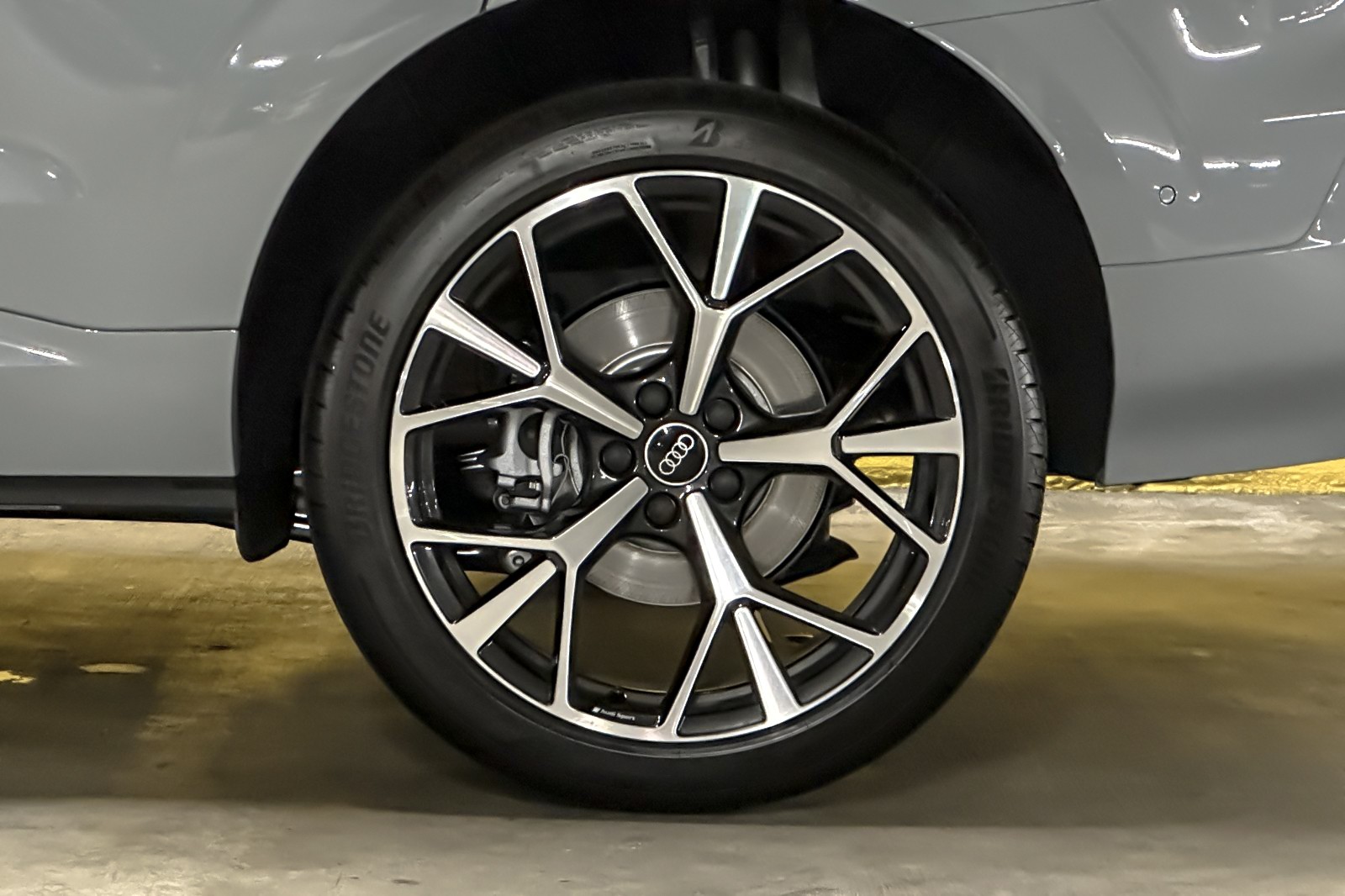 New 2026 Arrow Gray Pearl Effect Audi S line quattro image 23