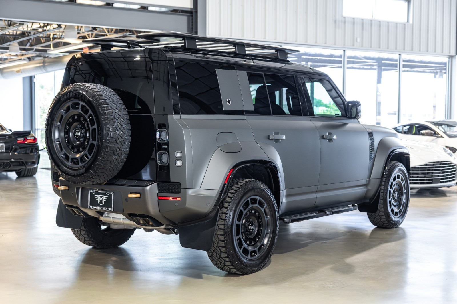 Used Car 2025 Land Rover Defender  Octa Edition One For Sale Under $160,000 In Boerne, Texas