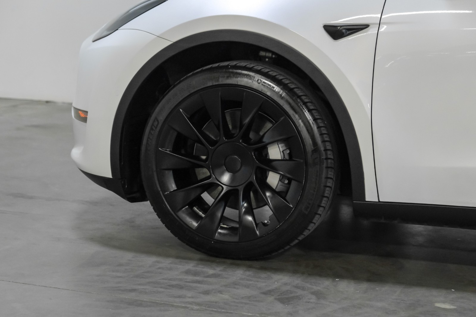 2020 Tesla Model Y Long Range AWD AutoPilot FullSelfDrivingComputer 20Alloys 56