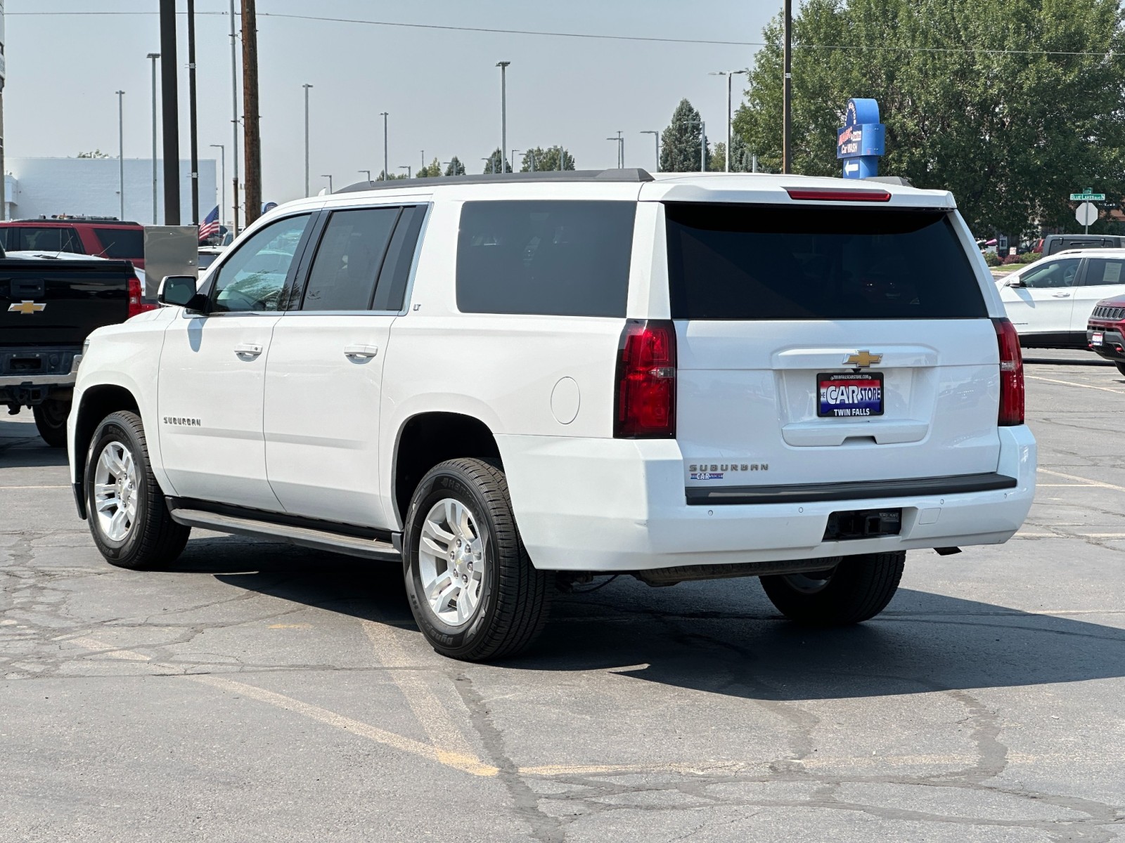 2019 Chevrolet Suburban LT 8