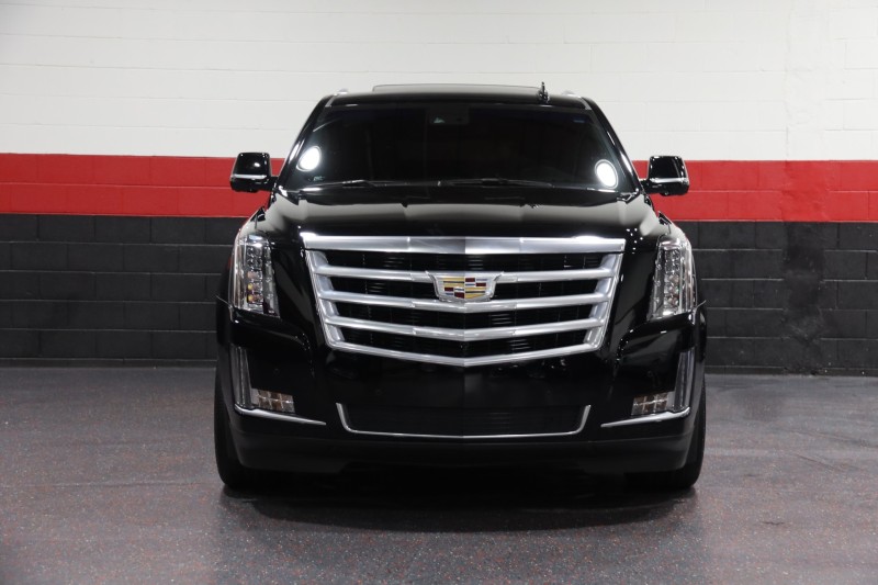 2016 Cadillac Escalade Luxury Collection 4WD 4dr Suv in , 