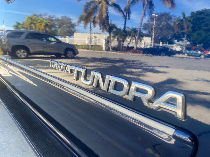 2004 Toyota Tundra SR5 V8 4.7 CREW CAB  FLORIDA in , 