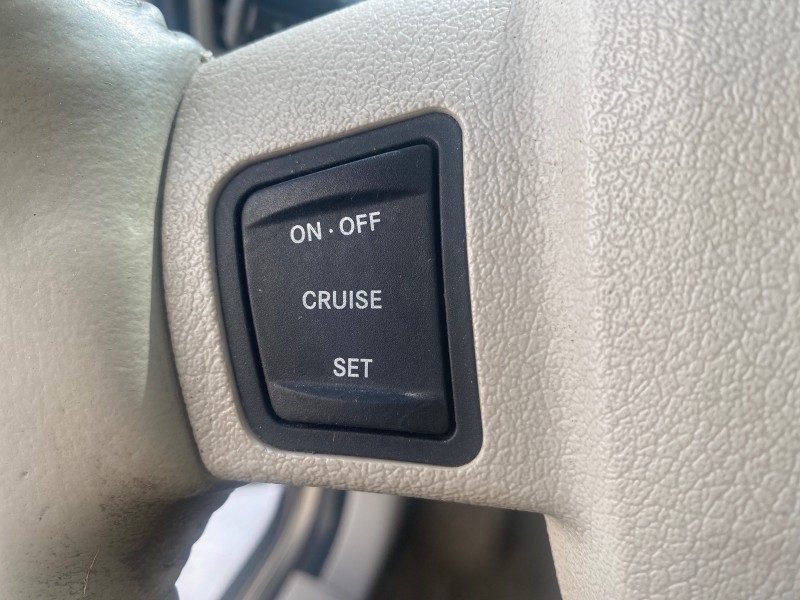 2006 Jeep Grand Cherokee Overland LOW MILES 57,372 1 OWNER 4WD in , 