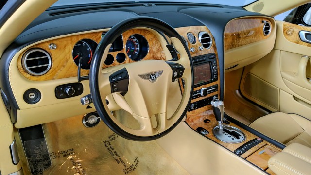 2011 Bentley Continental Flying Spur  21