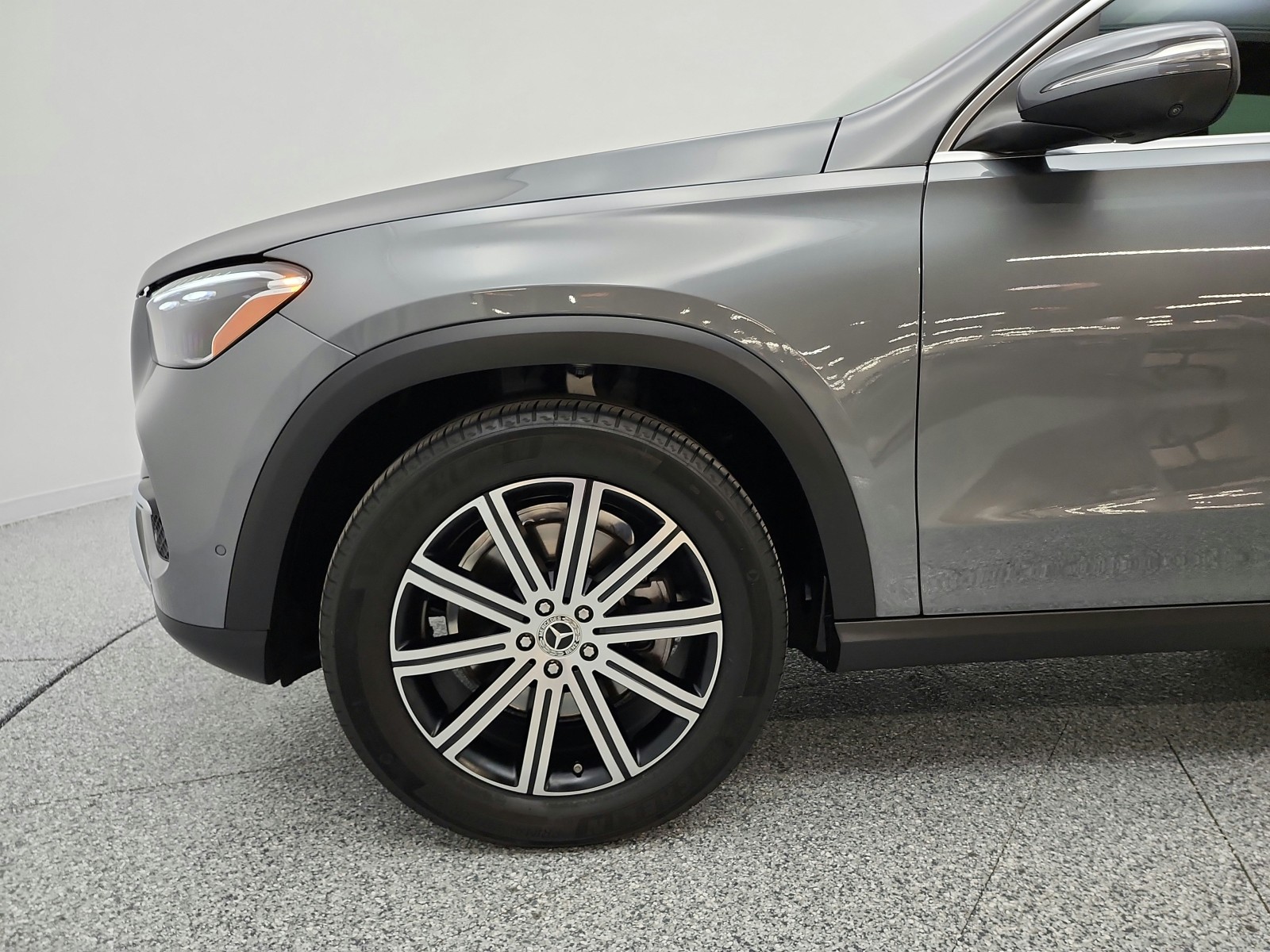 Certified Used 2024 Selenite Grey Metallic Mercedes-Benz GLE 350 4MATIC® SUV image 29