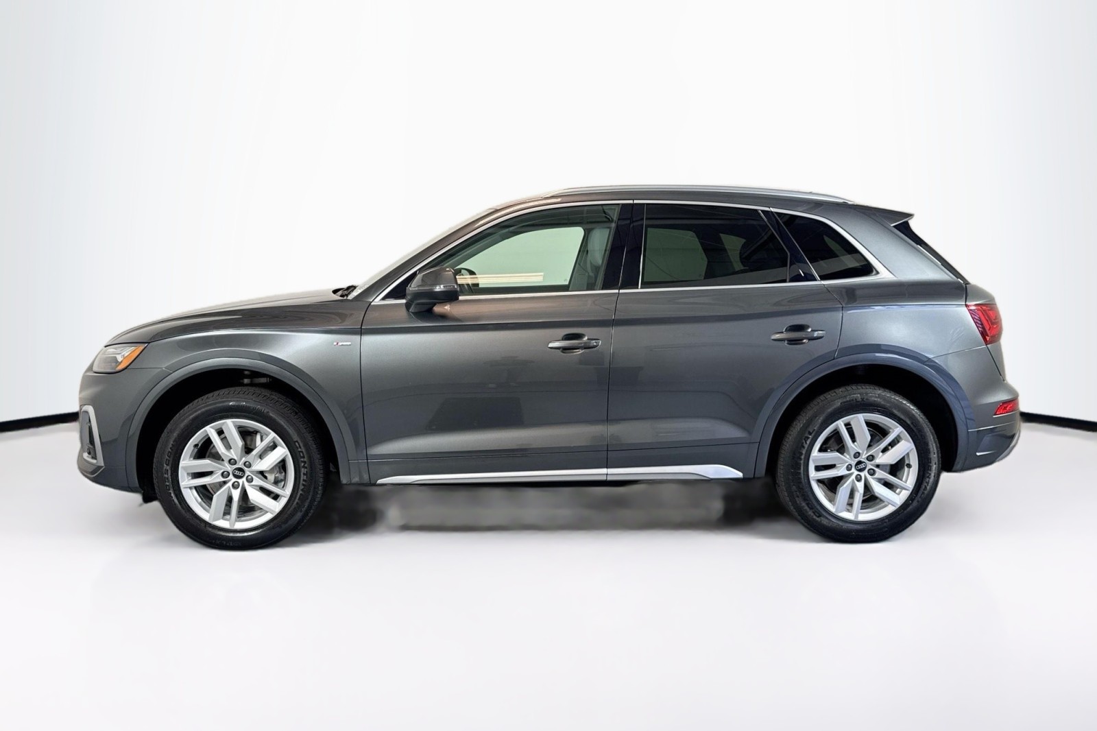 Used 2022 DAYTONA GRAY Audi S line Premium image 8