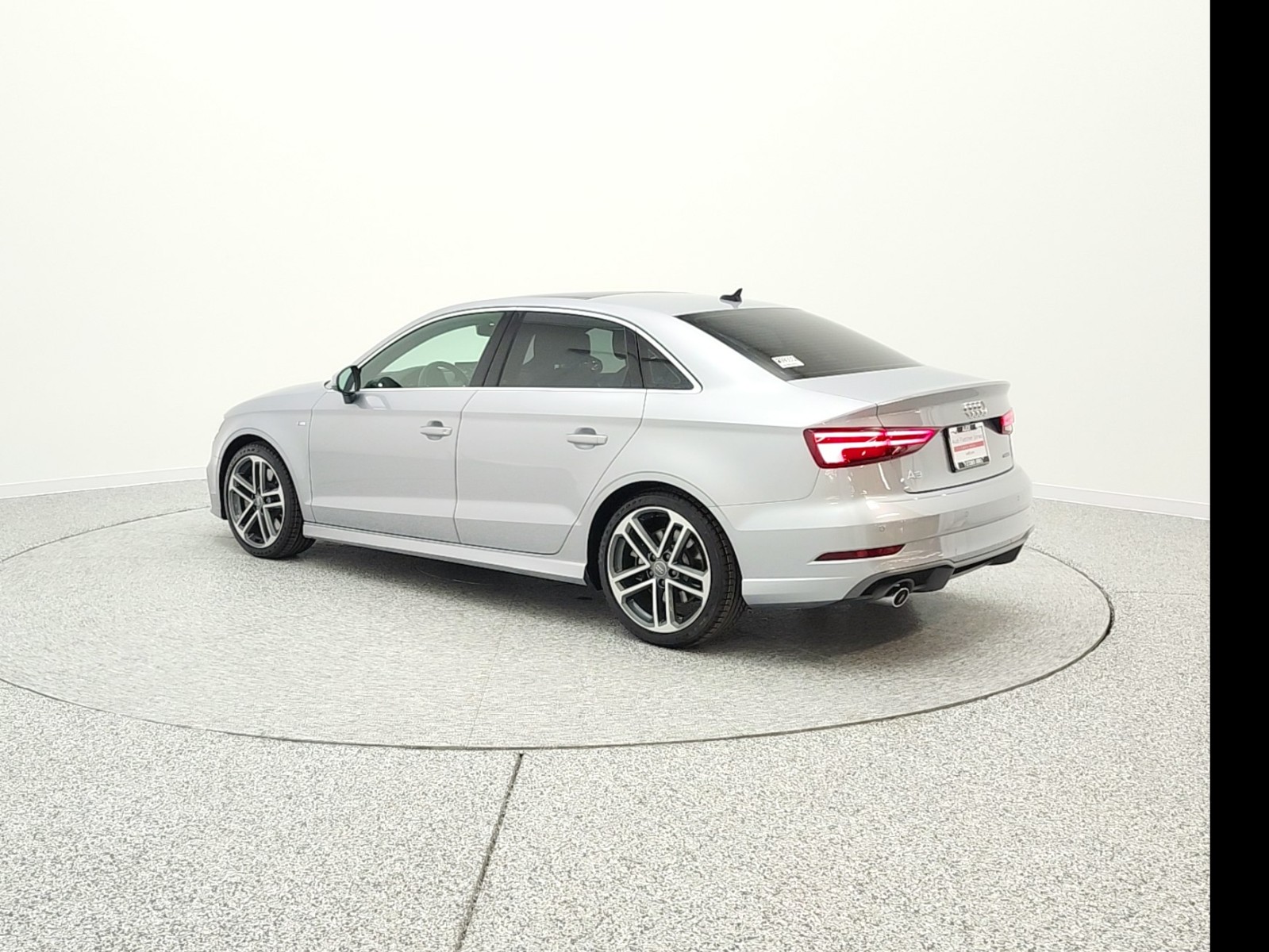 Used 2019 Florett Silver Metallic Audi Premium Plus 45 TFSI quattro image 7