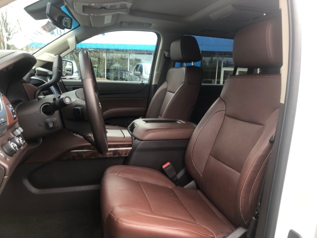 2016 Chevrolet Suburban LTZ 19