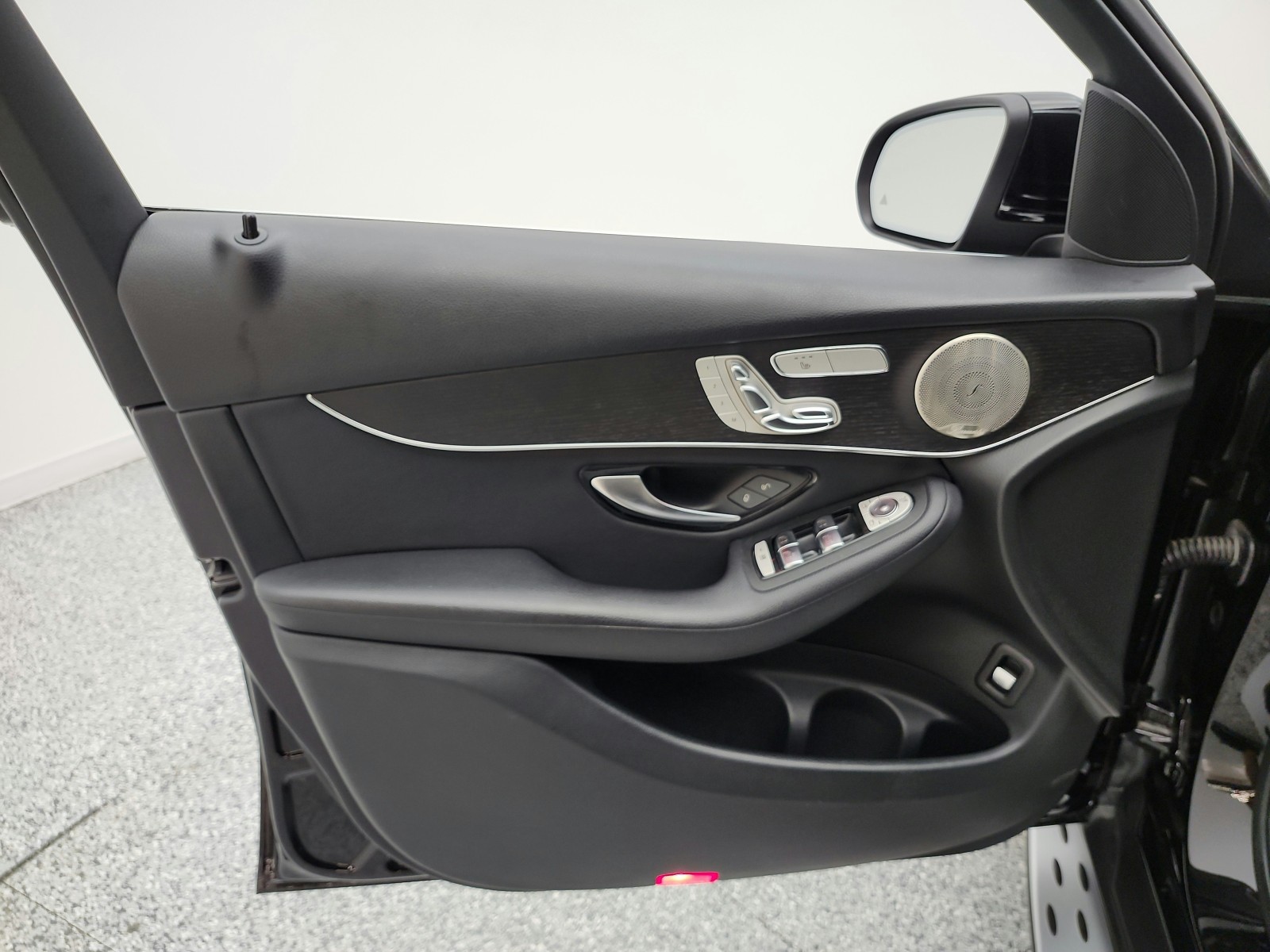 Used 2021 Black Mercedes-Benz GLC 300 4MATIC® Coupe image 14