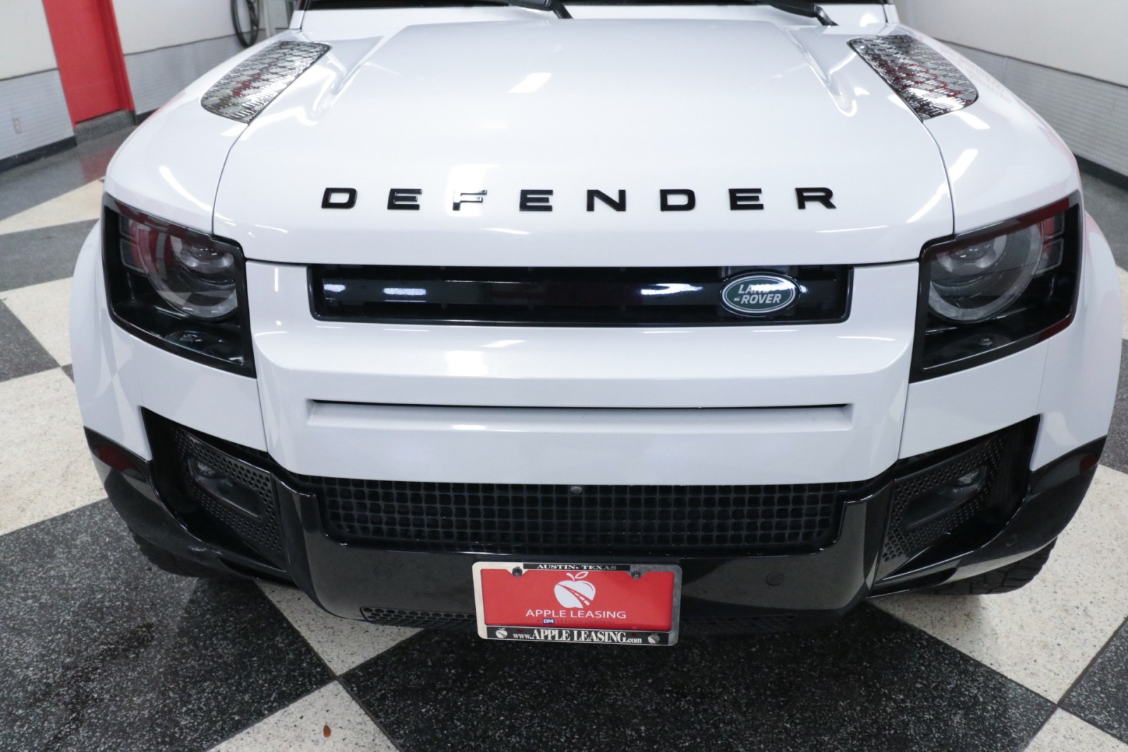 Used Car 2023 Land Rover Defender  V8 For Sale Under $80,000 In Austin, Texas