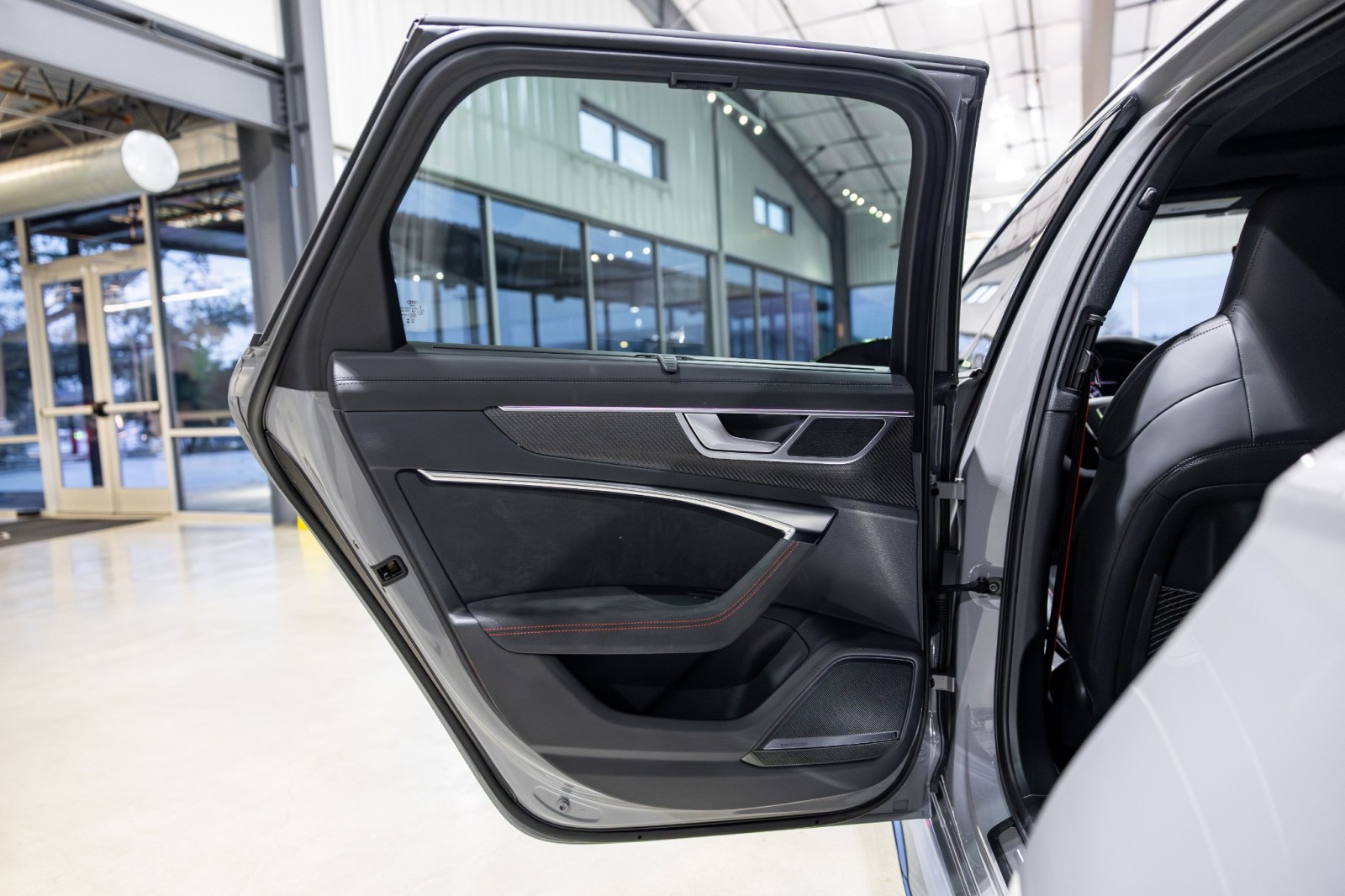 Used Car 2025 Audi Rs 6 Avant  Performance - Black Optic Package - Executive Package - Rs Sport Exhaust For Sale Under $140,000 In Boerne, Texas