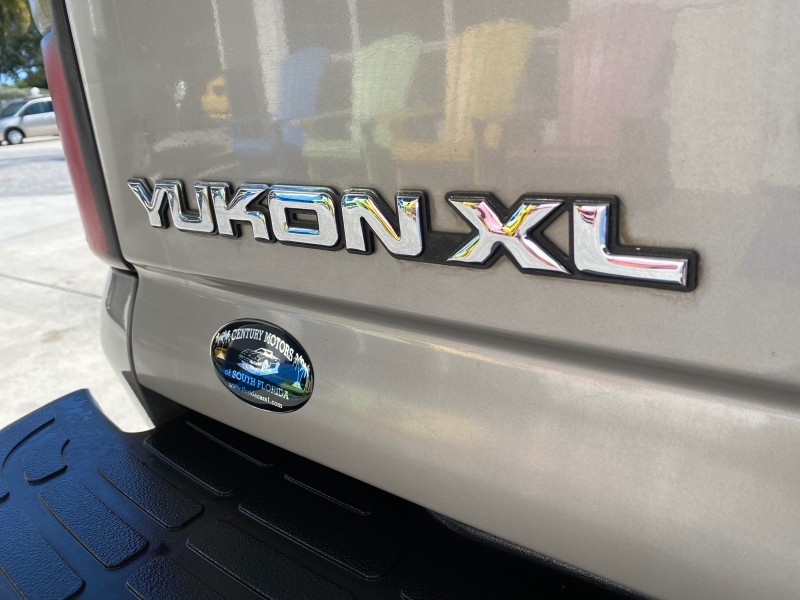 2004 GMC Yukon XL SLE 1 OWNER LEATHER SUNROOF in , 