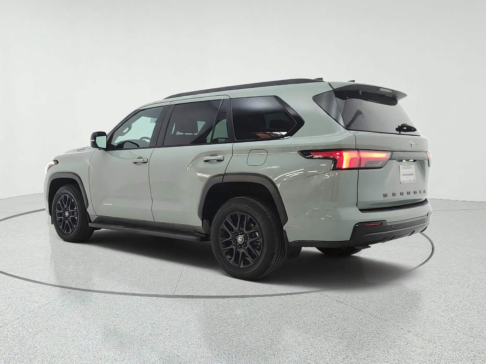 Used 2025 Lunar Rock Toyota Limited image 7