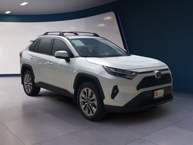 2024 Toyota RAV4 XLE Premium 7