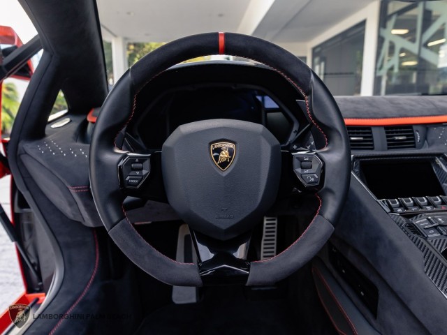 Lamborghini Aventador
