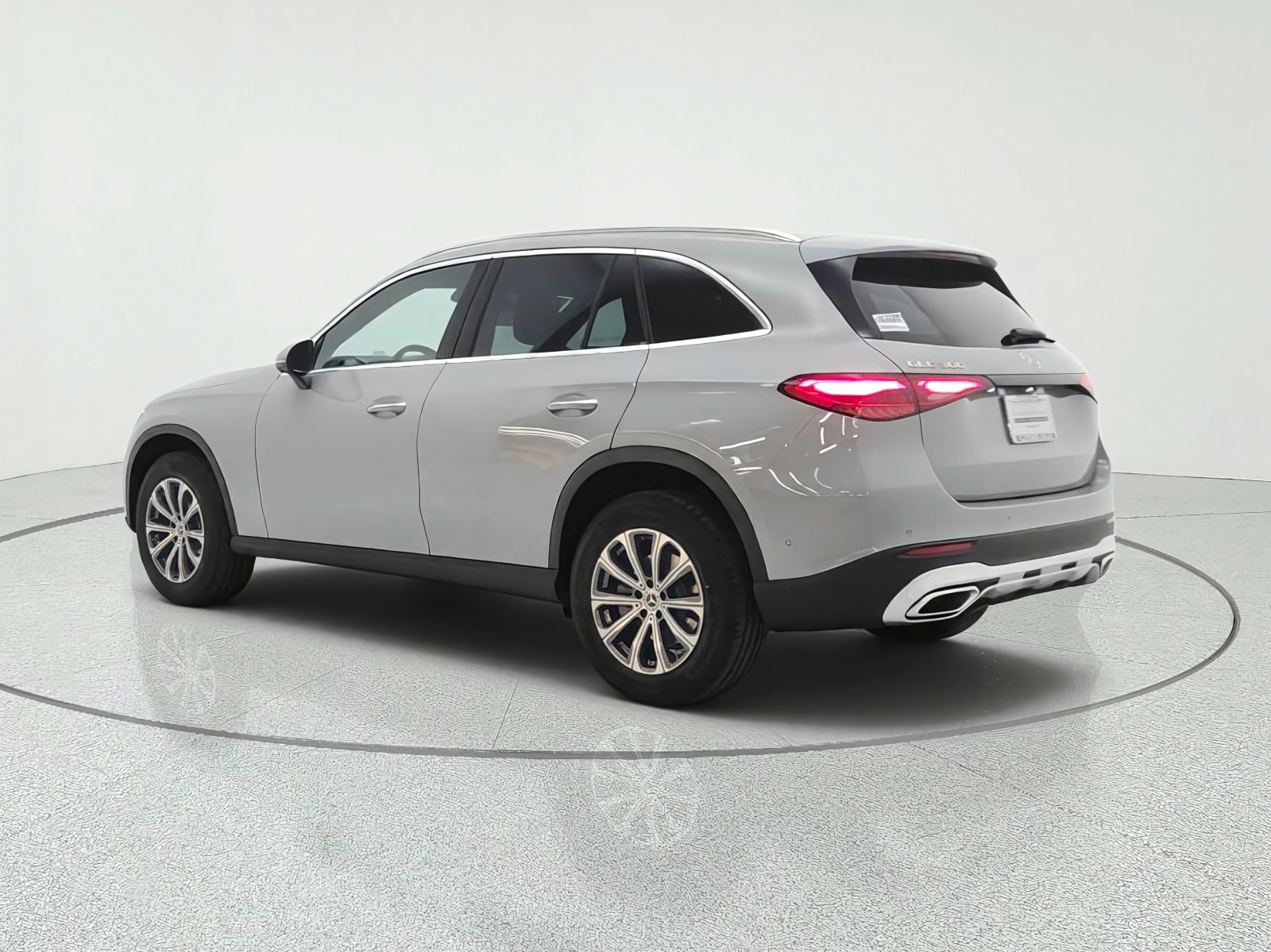 New 2027 MANUFAKTUR Alpine Grey Mercedes-Benz GLC 300 SUV image 7