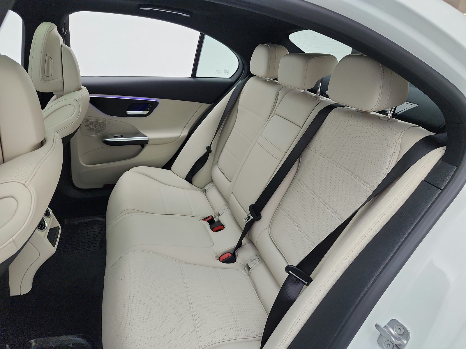 New 2026 Polar White Mercedes-Benz C 300 4MATIC® Sedan image 11
