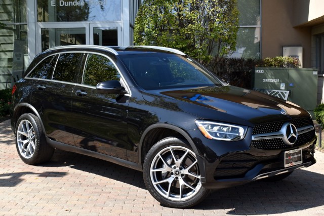 2021 Mercedes-Benz GLC One Owner AMG Line Pano Moonroof Burmester Sound S 3