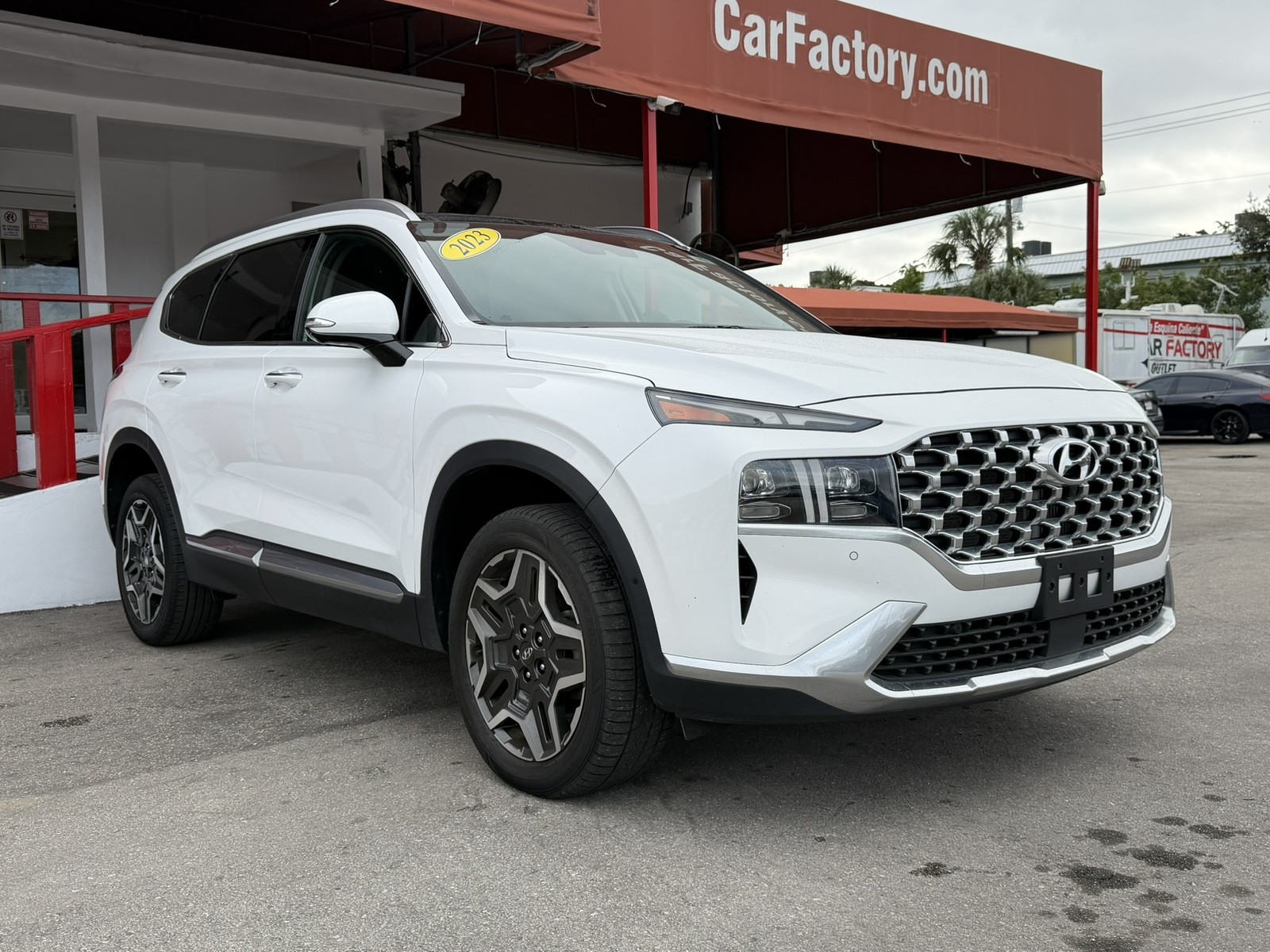 2023 Hyundai Santa Fe - $22,477