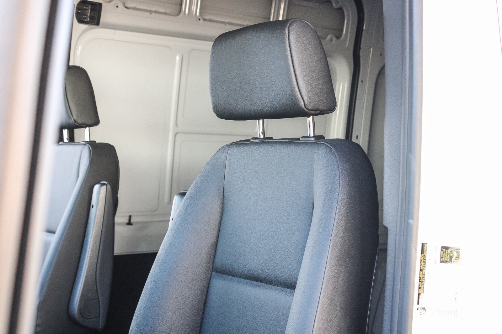 Sprinter Cargo Van 2500 w/144-Inch Wheelbase