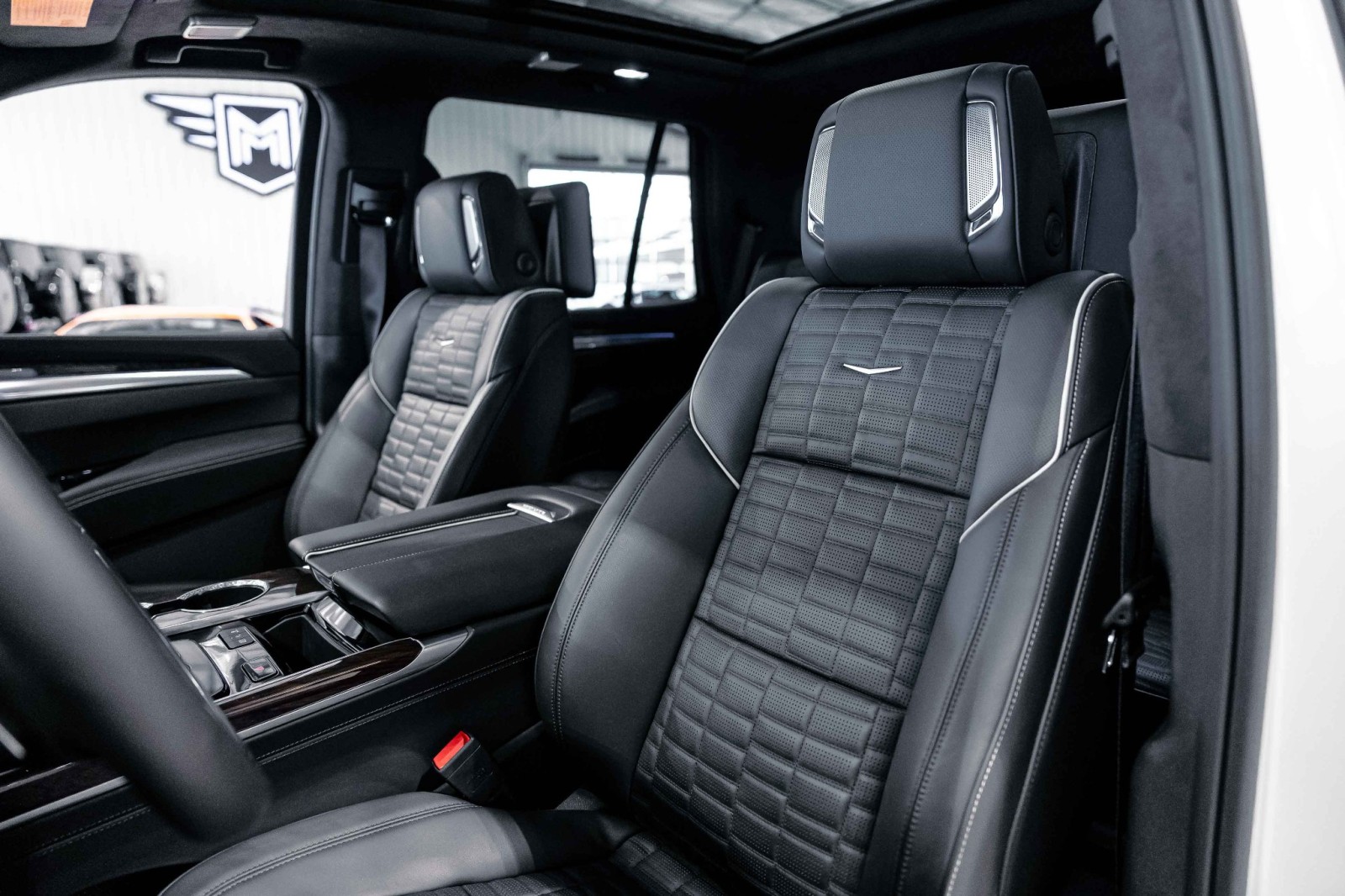 Used Car 2025 Cadillac Escalade  4wd Sport Platinum For Sale Under $130,000 In Boerne, Texas