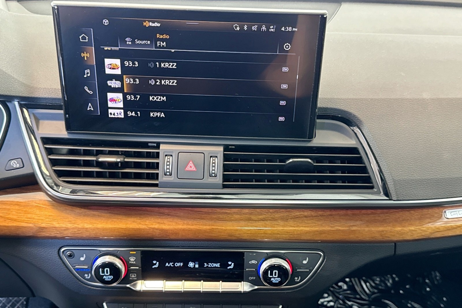 Used 2021 Glacier White Metallic Audi Prestige image 15