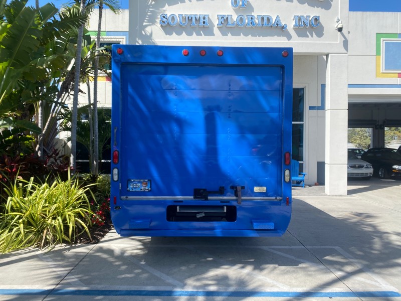 2006 Ford Econoline Commercial Cutaway LOW MILES 27,641 1 OWNER in , 