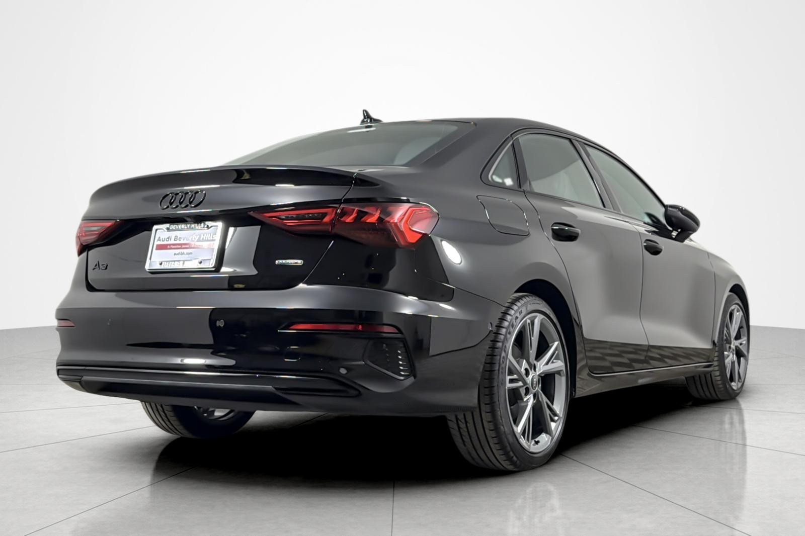 Used 2024 Brilliant Black Audi Premium Plus 40 TFSI quattro image 5