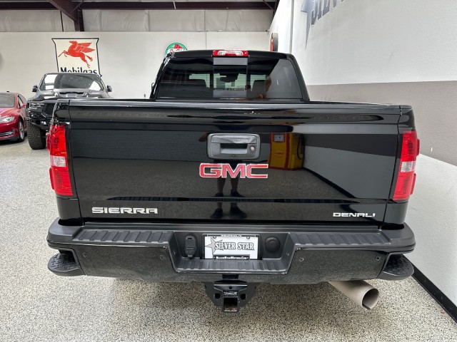 2018 GMC Sierra 2500HD Denali 4WD Duramax in , 