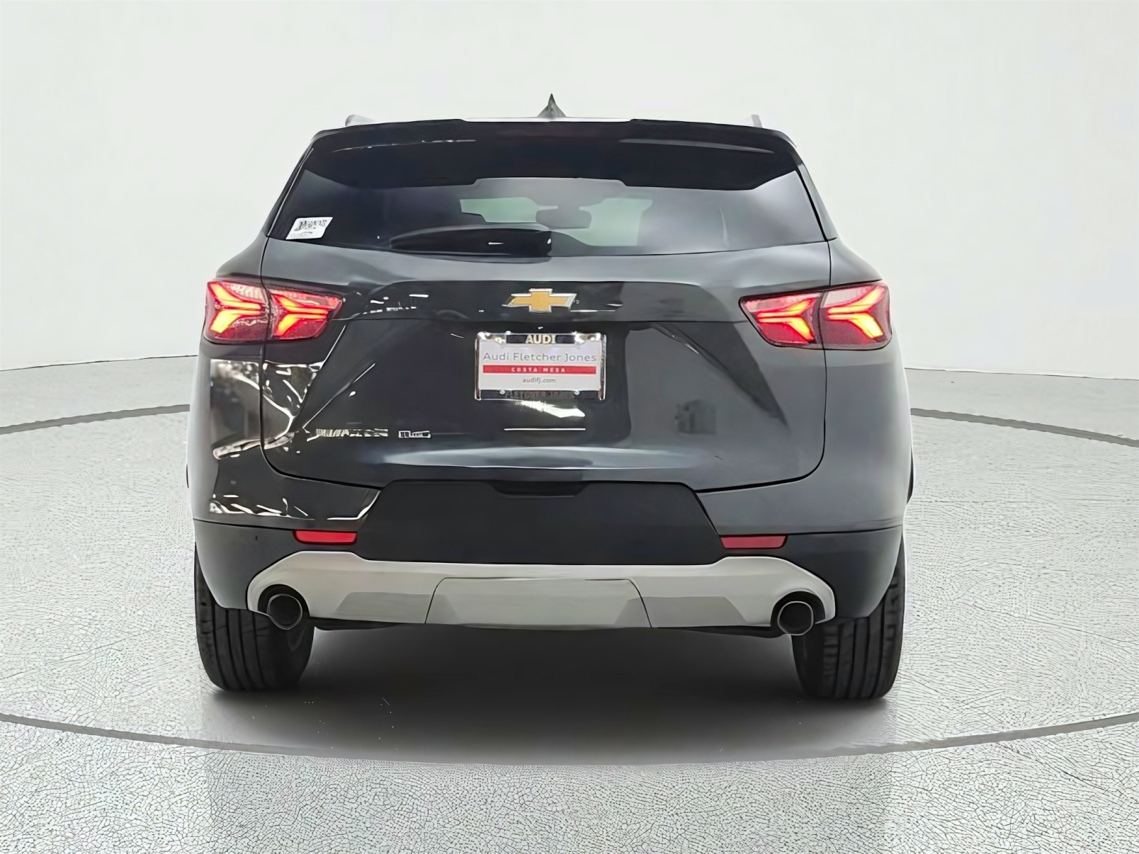 Used 2019 Nightfall Gray Metallic Chevrolet AWD 4dr w/3LT image 6