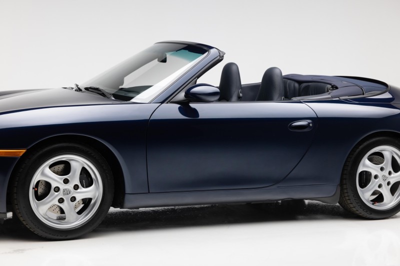 2000 Porsche 911 Carrera Carrera in , 