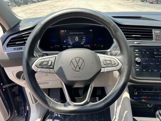 2022 Volkswagen Tiguan SE 11