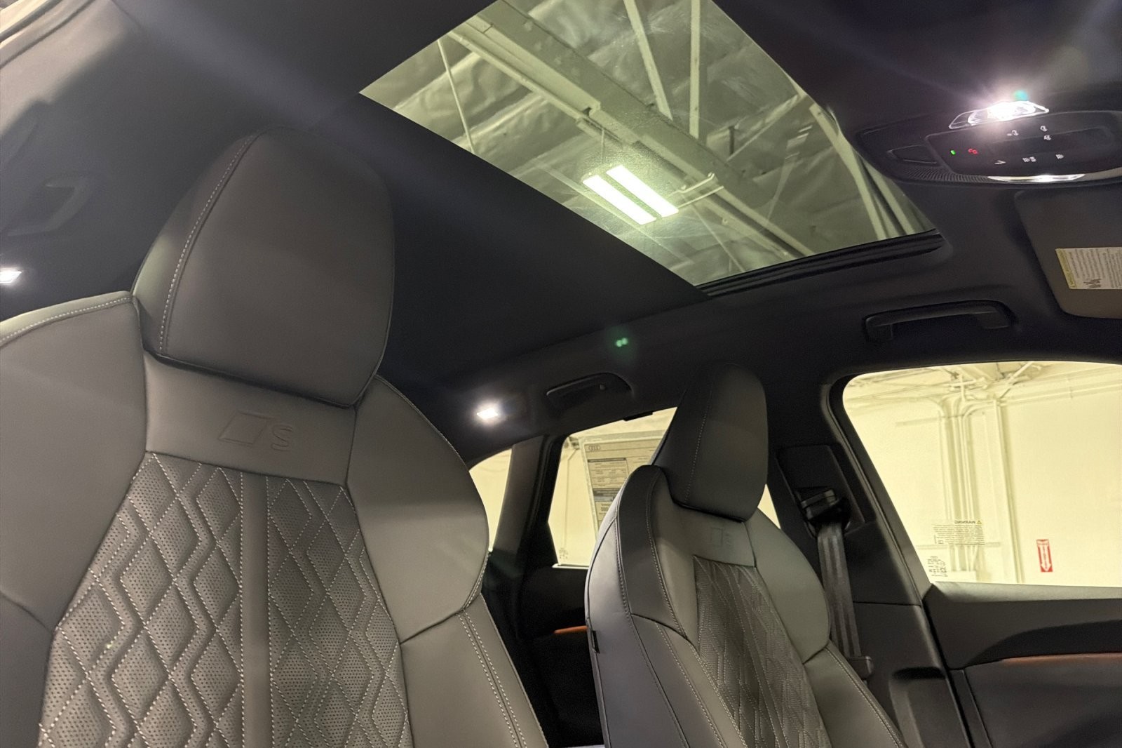 New 2026 Glacier White Metallic Audi Premium Plus 3.0 TFSI quattro image 17