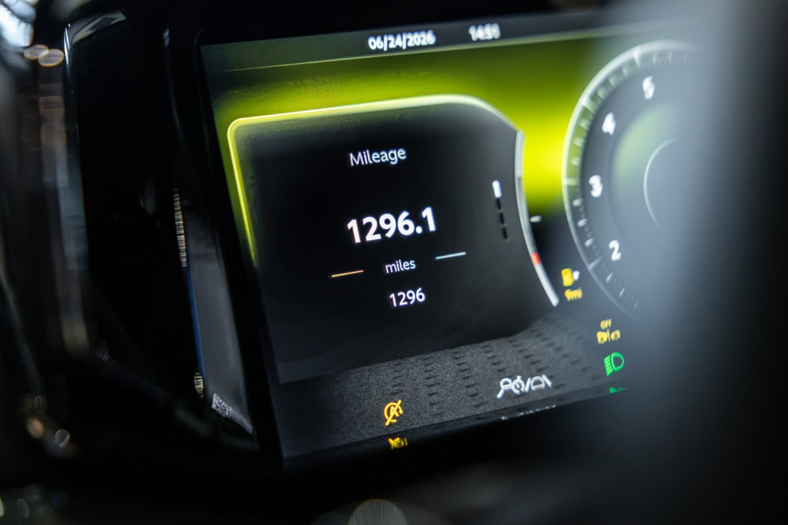 Used Car 2025 Aston Martin Vantage  For Sale Under $210,000 In Boerne, Texas