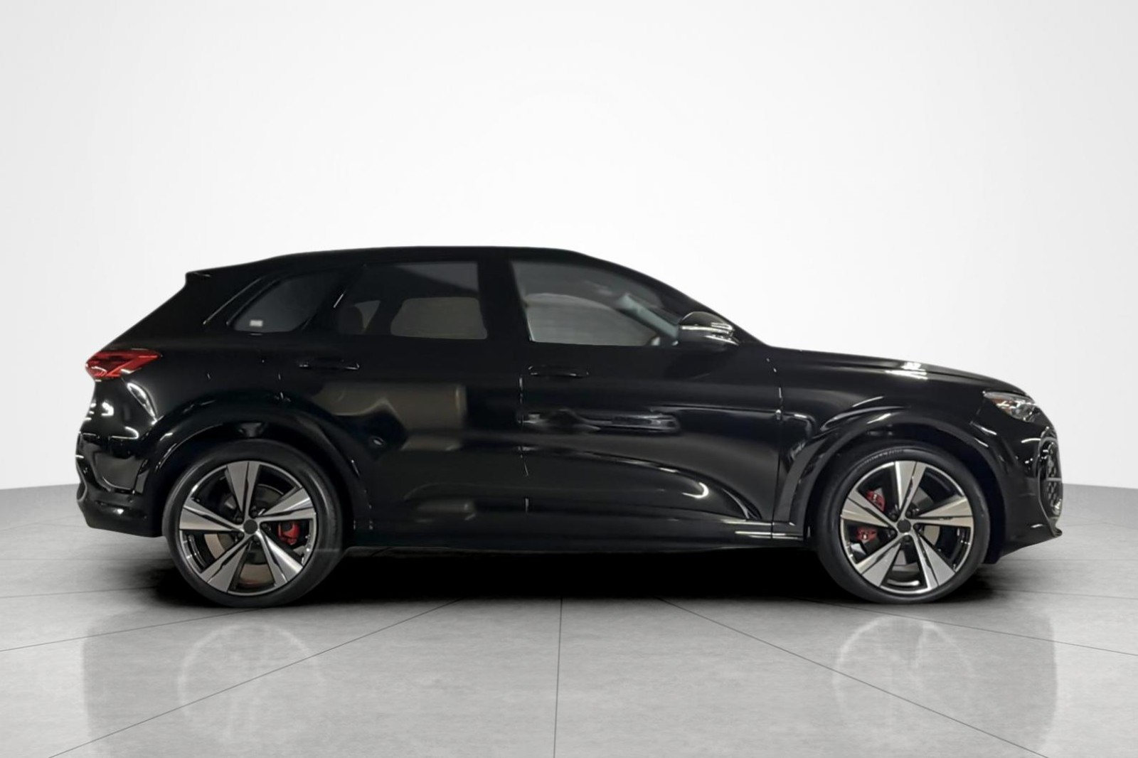 New 2026 Mythos Black Metallic Audi Premium Plus 3.0 TFSI quattro image 7
