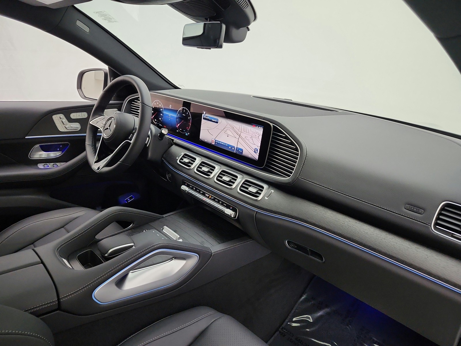 New 2026 MANUFAKTUR Alpine Grey Mercedes-Benz GLE 450 image 14