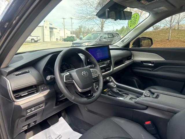 ToyotaGrand Highlander44