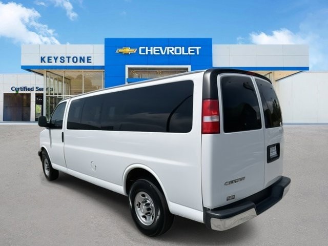 2019 Chevrolet Express Passenger LT 5