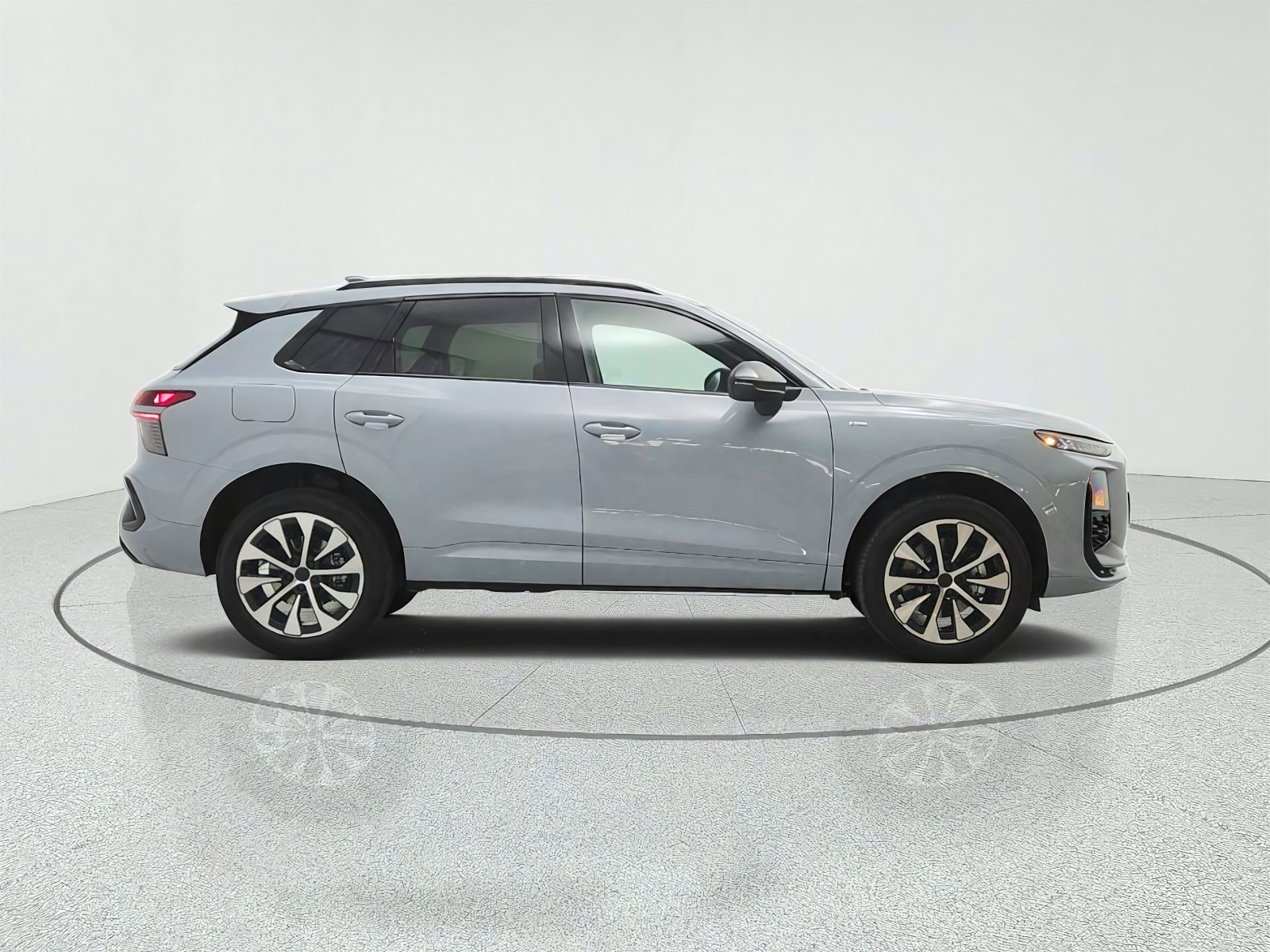 New 2026 Arrow Gray Pearl Effect Audi S line quattro image 4