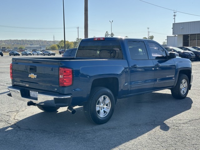 2017 Chevrolet Silverado 1500 LT 3