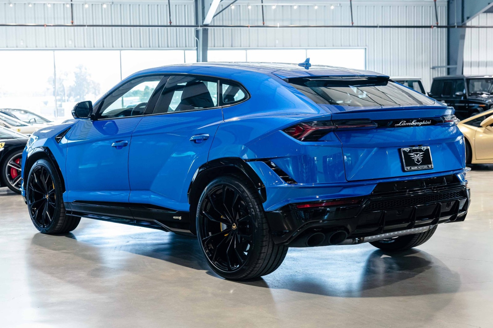Used Car 2023 Lamborghini Urus  S For Sale Under $250,000 In Boerne, Texas