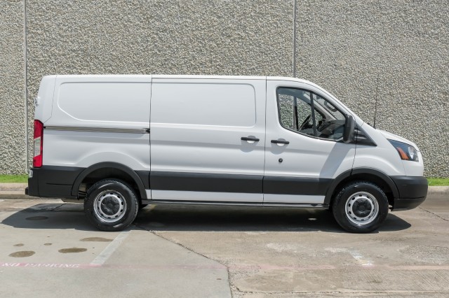 2019 Ford Transit Van  11