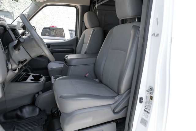 2019 Nissan NV Cargo SV 4