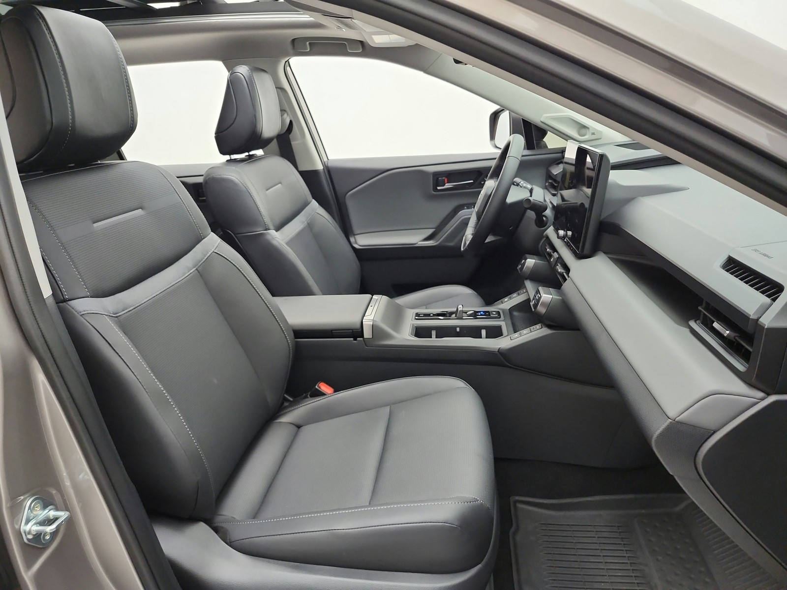 Used 2026 Meteor Shower Toyota Limited image 18