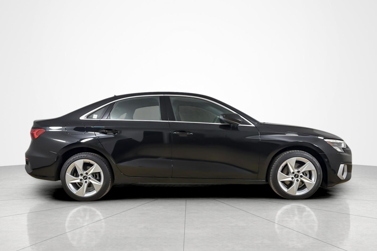 Used 2023 Mythos Black Metallic Audi Premium Plus 40 TFSI quattro image 6