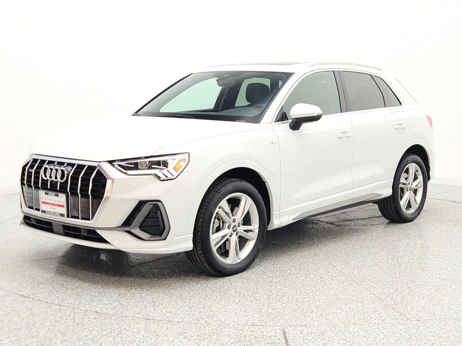 2023 Audi Q3 S line Premium Plus 45 TFSI quattro