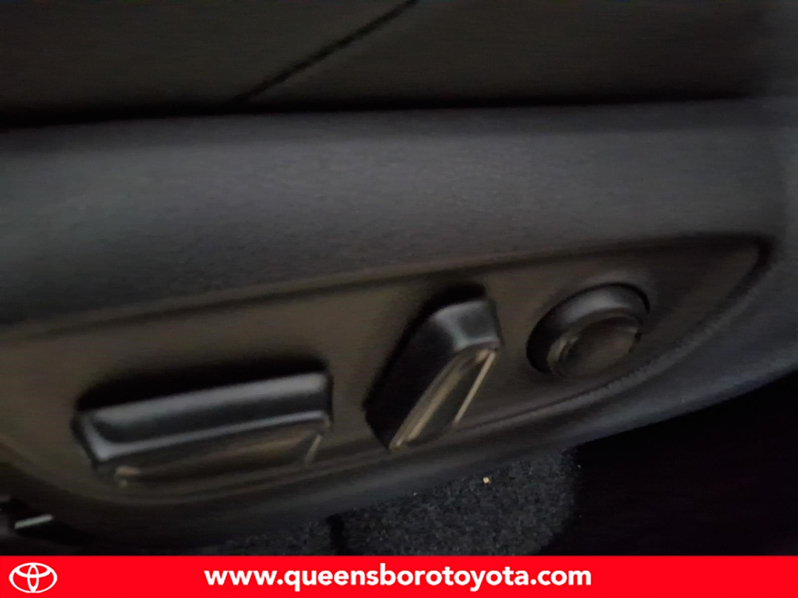 Used 2025 Toyota RAV4 SUV